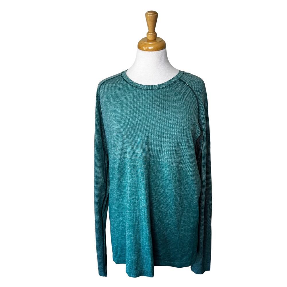 LULULEMON Set of (2) Men's Metal Vent Tech Long Sleeve Athletic Shirts Large